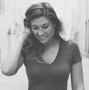 Meet your Posher, Brooke
